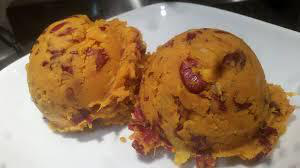 PILE DE PLANTAINS